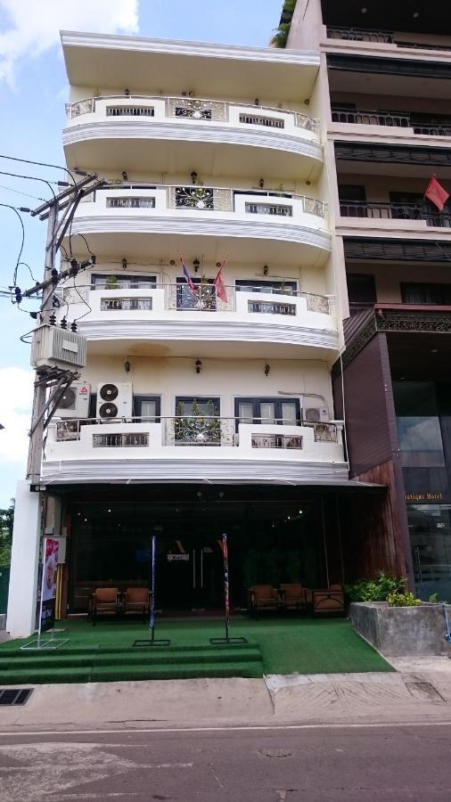 New Usouk Boutique Hotel Vientiane Extérieur photo